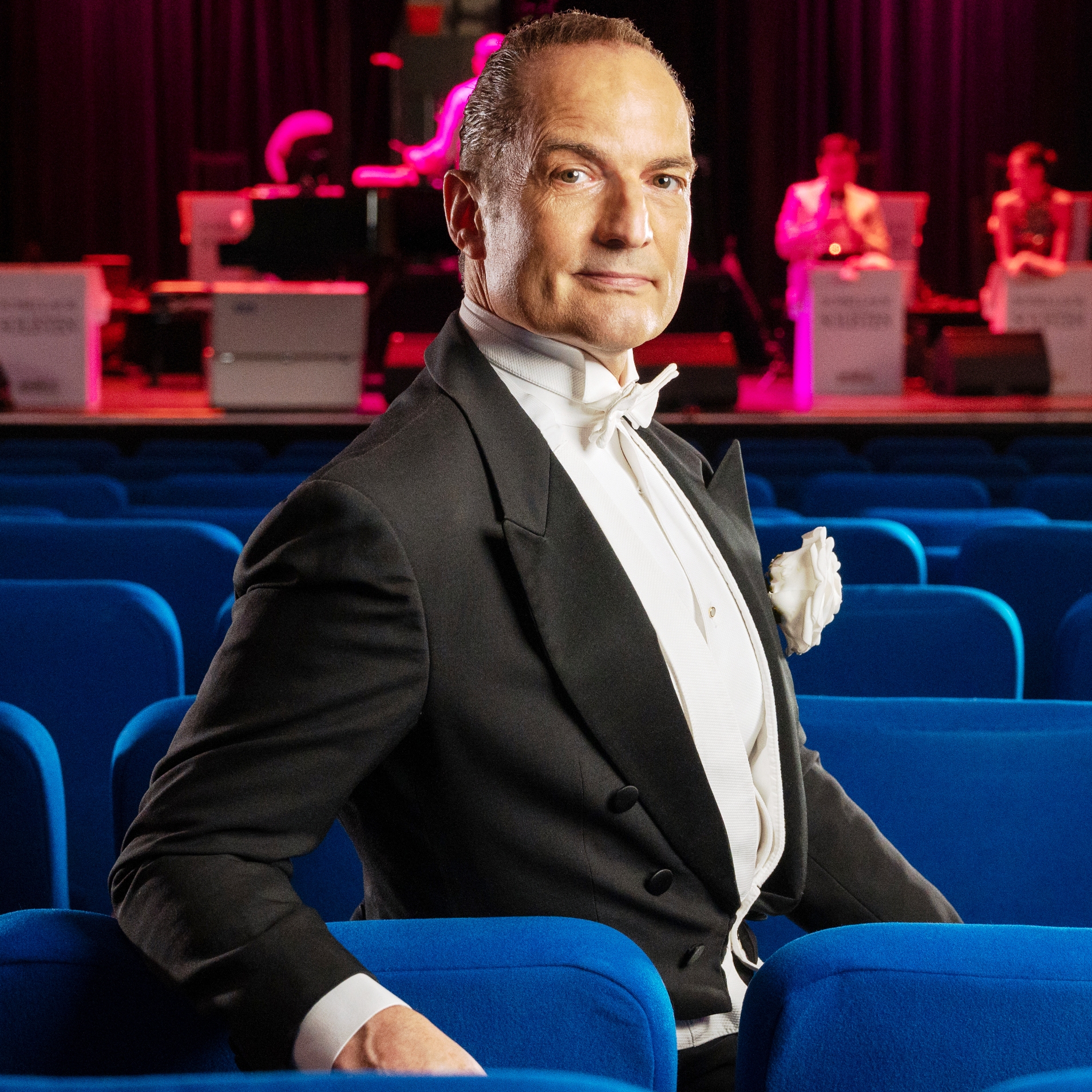 In der Bar zum Krokodil